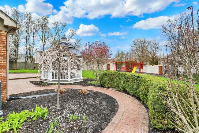 Walkway to small pond | Image 68
