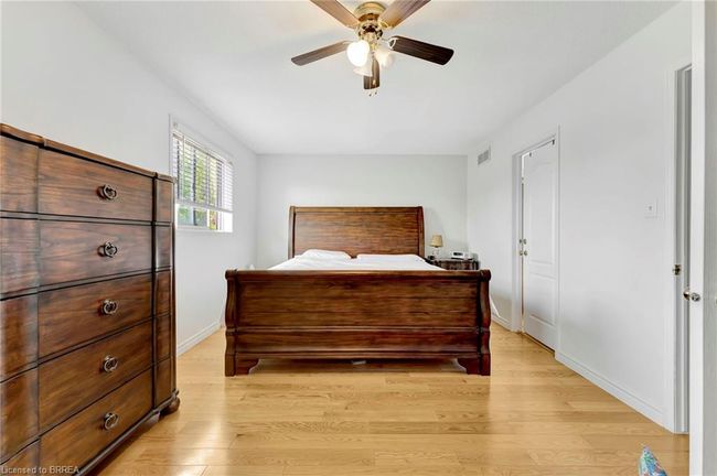 88 Foxborough Dr, Townhouse with 3 bedrooms, 2 bathrooms and 3 parking in Ancaster ON | Image 12