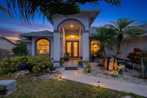 662 Sw Dwight Ave, Port St. Lucie, FL, 34983-2434 | Card Image