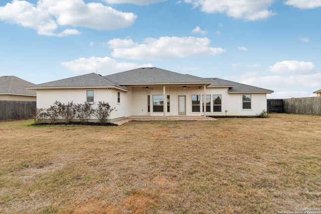 527 Monte Vista Dr, House other with 3 bedrooms, 2 bathrooms and null parking in Pleasanton TX | Image 27