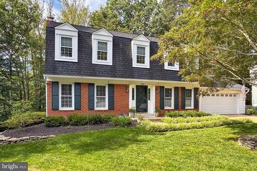 7204 Ming Tree Ct, SPRINGFIELD, VA, 22152-3613 | Card Image