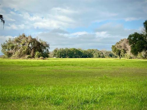 1744 Flintlock Ct, Angleton, TX, 77515-7174 | Card Image