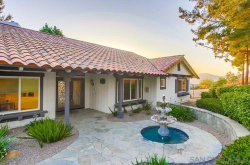 14442 Ranch Trail Dr, El Cajon, CA, 92021-6700 | Card Image