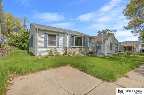 322 E 1st St, Wahoo, NE, 68066-2015 | Card Image