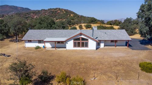 48773 Dry Creek Dr, Badger, CA, 93603-9767 | Card Image