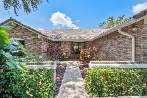 8626 Nw 50th Dr, Coral Springs, FL, 33067-1986 | Card Image