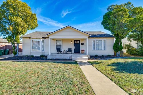 110 N Washington St, San Angelo, TX, 76901-3459 | Card Image