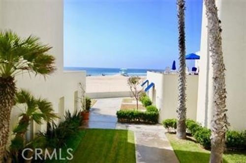 303-711 Pacific Coast Hwy, Huntington Beach, CA, 92648-5161 | Card Image