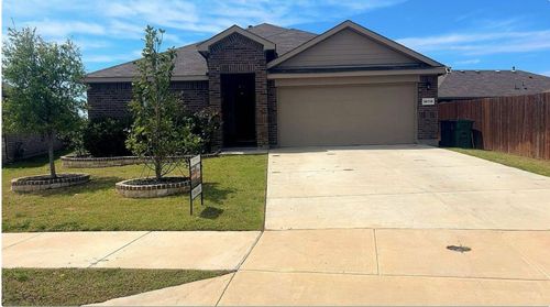 16729 Milwaukee St, Justin, TX, 76247-1310 | Card Image