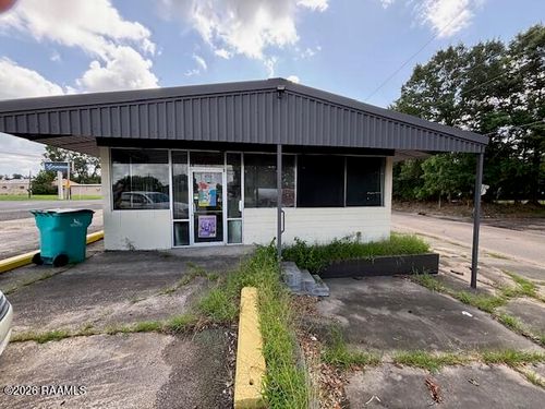 1803 W Landry St, Opelousas, LA, 70570-2630 | Card Image