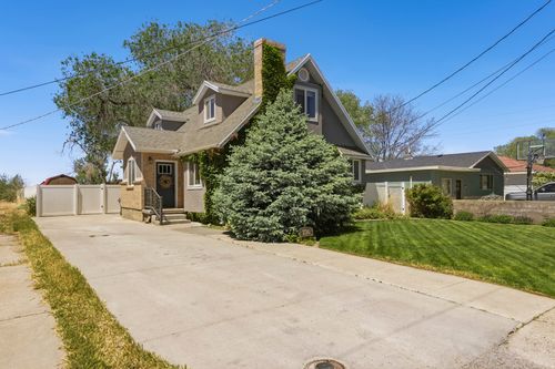 230 S 400 W, Delta, UT, 84624-9233 | Card Image