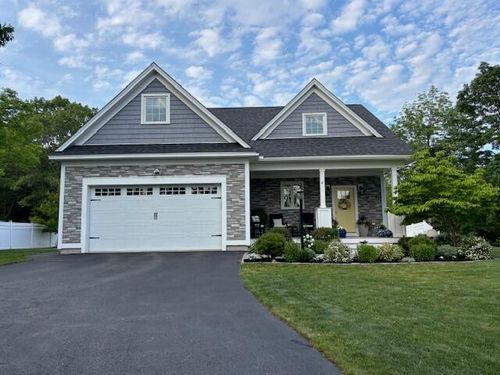 8 Grover Avenue, Kittery, ME, 03904 | Card Image