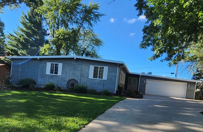 1204 Briarcliff Dr, House other with 3 bedrooms, 3 bathrooms and 2 parking in Mahomet IL | Image 41