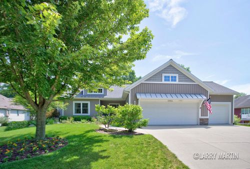5982 Canal Ave Sw, Wyoming, MI, 49418-9373 | Card Image