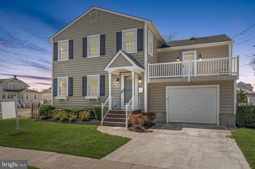 10033 Corinthian Dr, STONE HARBOR, NJ, 08247-1307 | Card Image