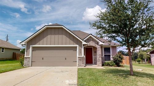 803 Meadow Brook Dr, Caldwell, TX, 77836-2016 | Card Image