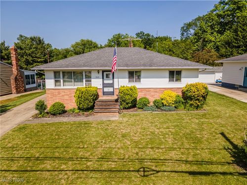 9235 Lincoln Dr, Northfield, OH, 44067-1143 | Card Image