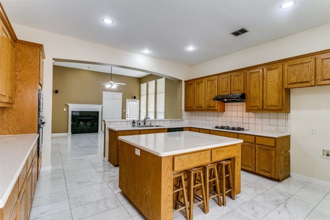 3304 Springbridge Ln, House other with 5 bedrooms, 4 bathrooms and null parking in Plano TX | Image 8