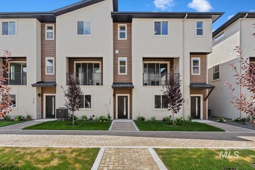 1703 S Rock View Ln, Boise, ID, 83705-3013 | Card Image