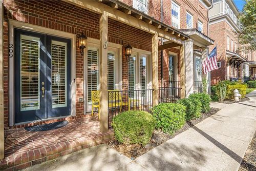 209 Waterman St Se, Marietta, GA, 30060-2072 | Card Image