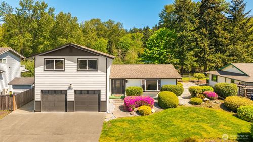 1816 Riverview Drive Ne, Auburn, WA, 98002 | Card Image