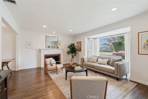5423 Columbus Ave, Sherman Oaks, CA, 91411-3512 | Card Image