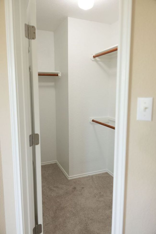 Primary Walk in closet | Image 16