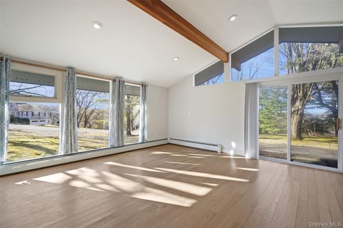 12B Flintlock Ridge Rd, Katonah, NY, 10536-2508 | Card Image