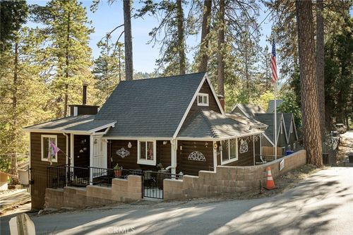 22864 Alder Ln, Crestline, CA, 92325-9203 | Card Image