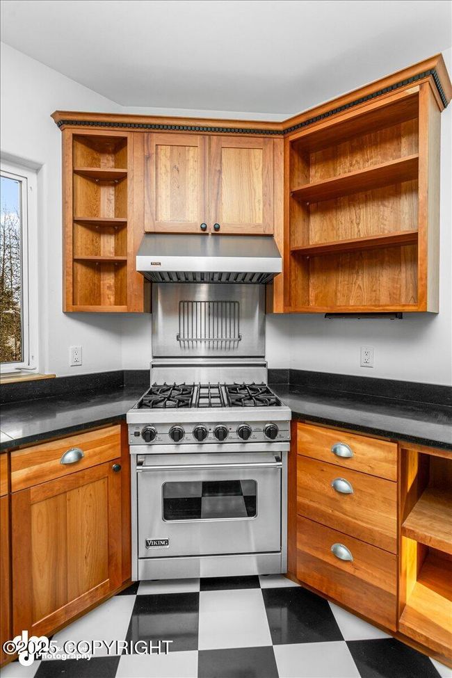 42 Kitchen | Image 43