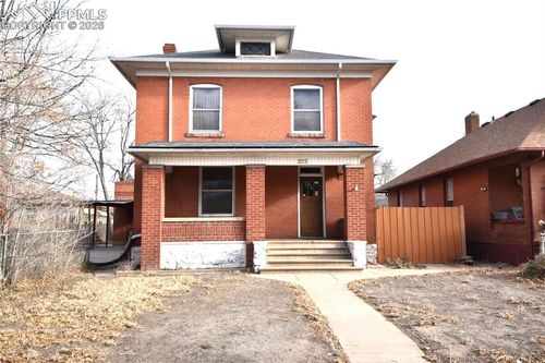 225 W Evans Ave, Pueblo, CO, 81004-1820 | Card Image