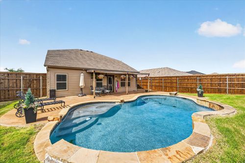 502 Azalea Dr, Josephine, TX, 75173-8556 | Card Image