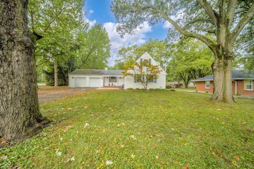 1525 Greenway Dr, Anderson, IN, 46011-1128 | Card Image