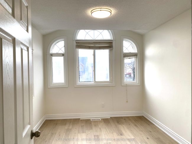 86 Greensboro Dr, House other with 5 bedrooms, 4 bathrooms and 3 parking in Markham ON | Image 25