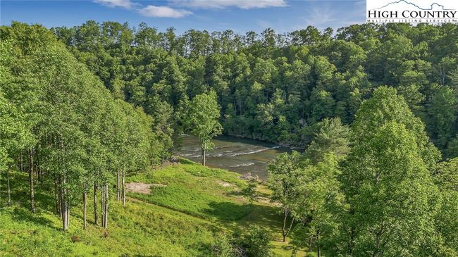 C - 3369 Cox Rd, House other with 2 bedrooms, 3 bathrooms and null parking in West Jefferson NC | Image 4