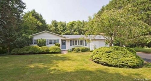 54 Randall Rd, Wading River, NY, 11792-1509 | Card Image