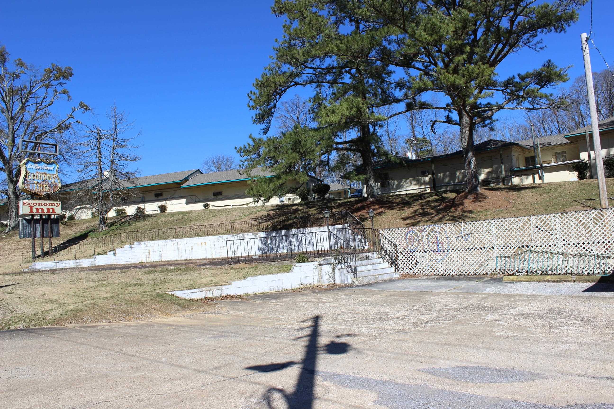 1834 2Nd Ave Nw, Cullman, AL 35055