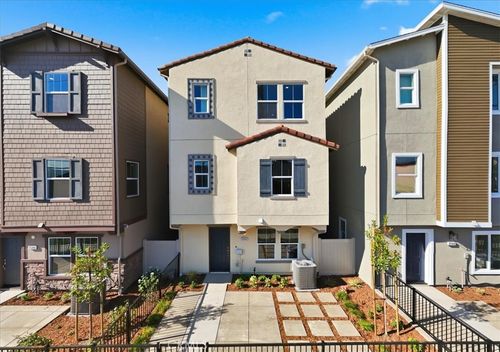 2542 Hepburn St, South El Monte, CA, 91733-1578 | Card Image