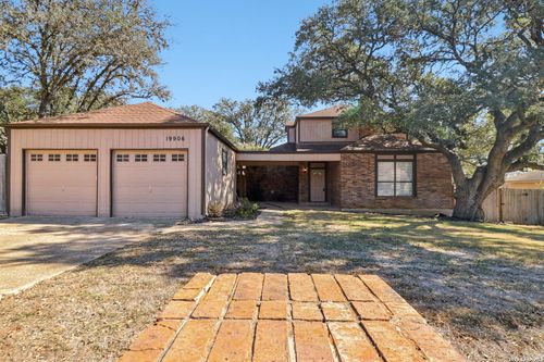 19906 Park Bluff St, San Antonio, TX, 78259-1916 | Card Image