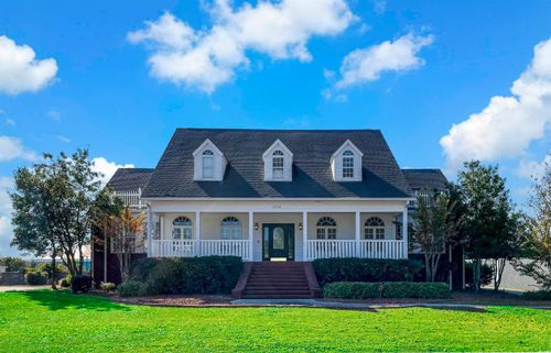 4546 River Rd, Little River, SC, 29566-6916 | Card Image