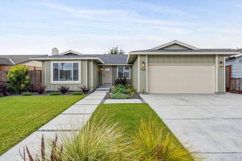 408 Beach Ave, Half Moon Bay, CA, 94019-1404 | Card Image