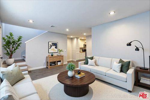 18-2020 W 23rd St, Long Beach, CA, 90806-4305 | Card Image