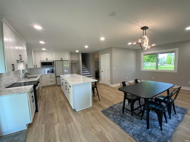 4127 N Us Highway 35, House other with 4 bedrooms, 3 bathrooms and null parking in Royal Center IN | Image 6