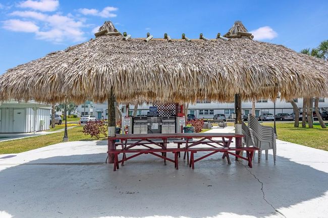 APT-8 - 5267 81 St St N, Condo with 2 bedrooms, 1 bathrooms and null parking in St Petersburg FL | Image 26