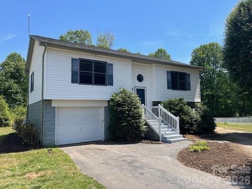 2381 Boardwalk Ct, Lenoir, NC, 28645-8633 | Card Image