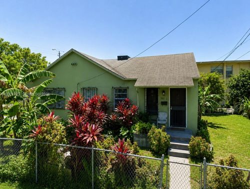 7812 Ne Miami Ct, Miami, FL, 33138-4318 | Card Image