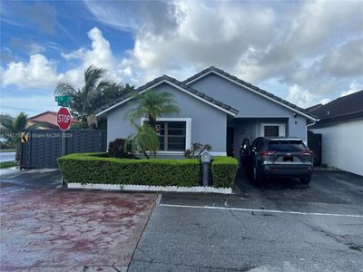 11500 Sw 6th St, House other with 3 bedrooms, 2 bathrooms and null parking in Sweetwater FL | Image 1