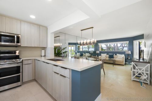 603-3654 Via Poinciana, Lake Worth, FL, 33467-2812 | Card Image