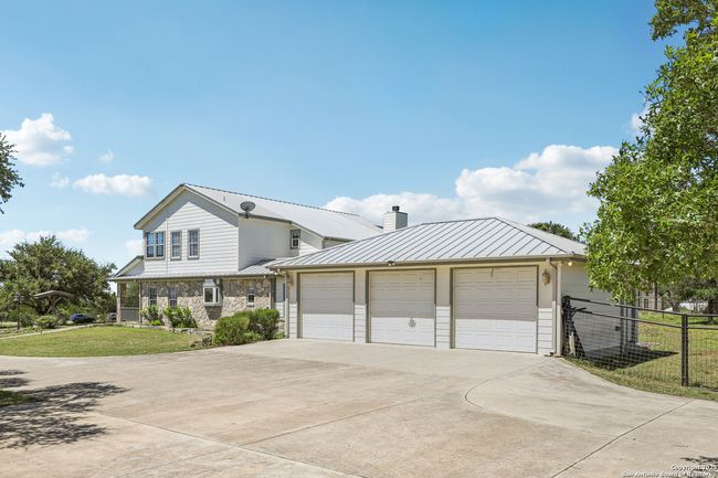 269 Red Rose St, House other with 4 bedrooms, 4 bathrooms and null parking in Spring Branch TX | Image 46
