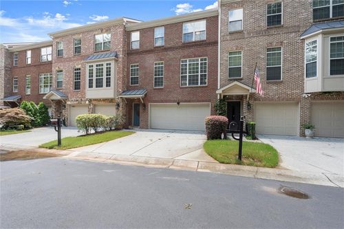 5583 Julian Pl, Atlanta, GA, 30342-1313 | Card Image